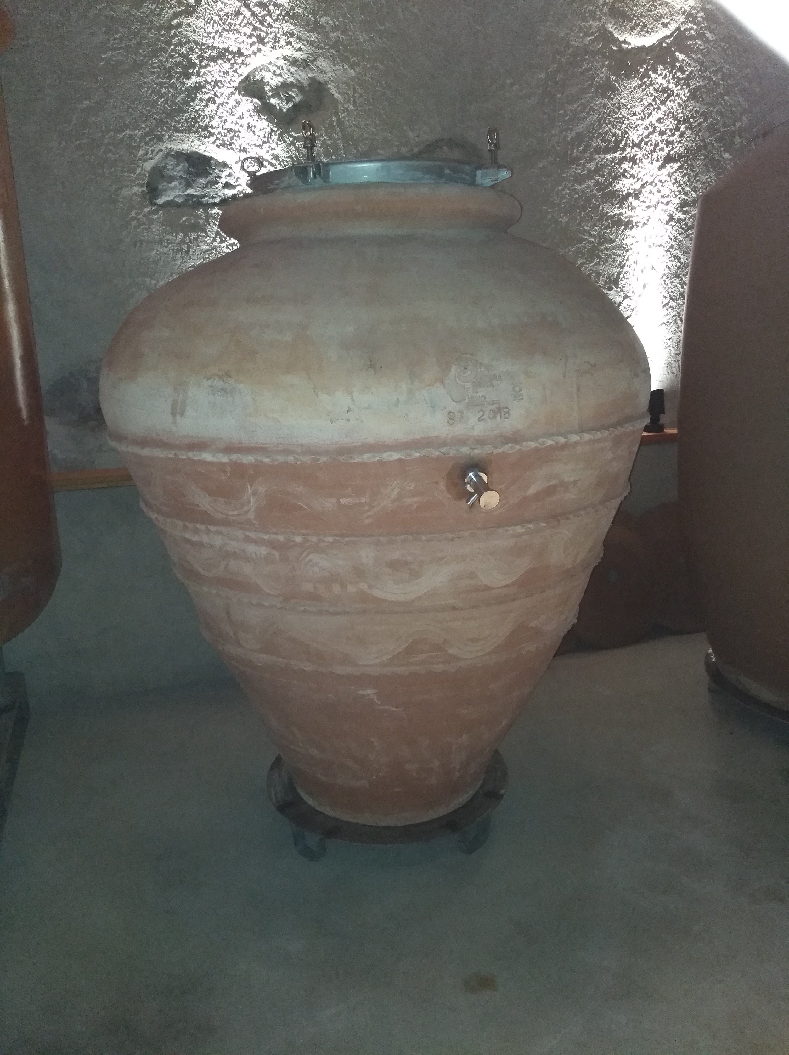 Amphore, 
Domaine Pascal, Annick et Noé Quenard - Chignin - Savoie - naturedevin.com